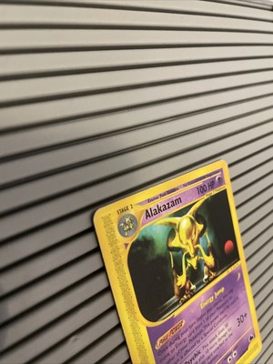 Alakazam (Skyridge 2/144) – TCG Collector