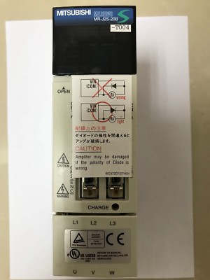Mitsubishi MR-J2S-20B-T004 Servo Drive MRJ2S20BT004 New In Box Expedited Ship