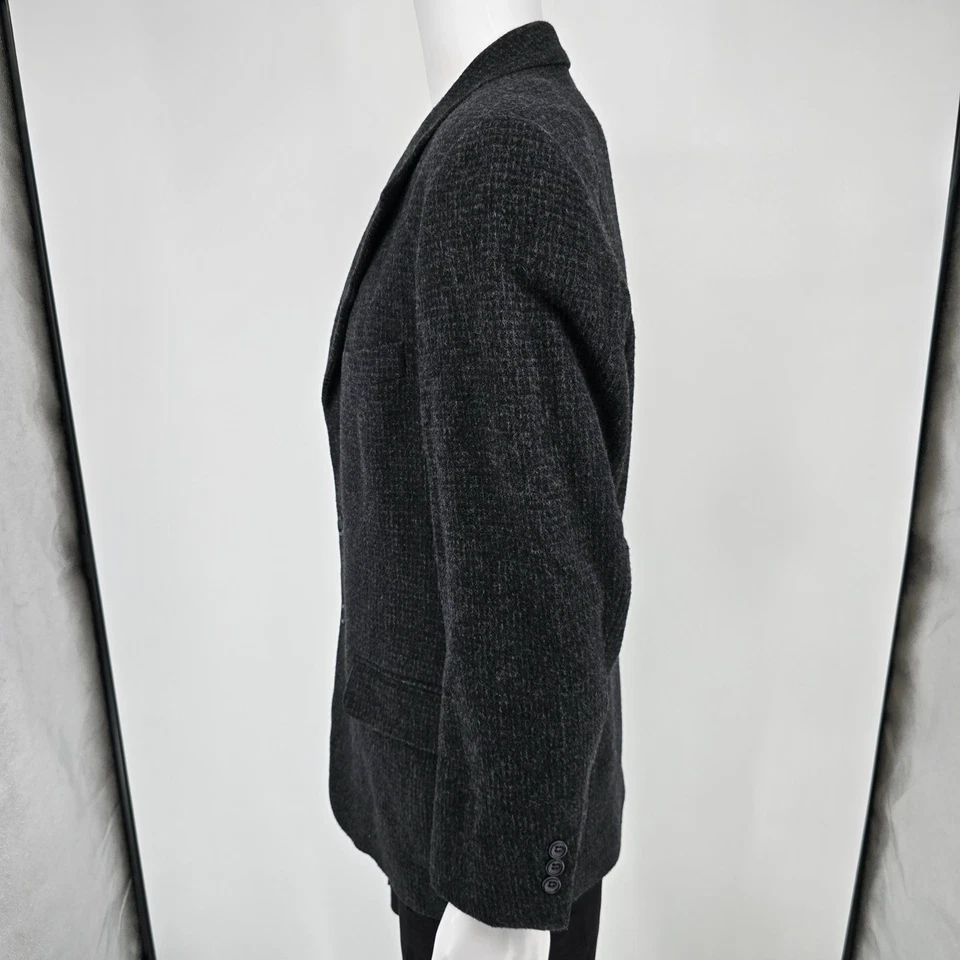 Vintage Y2K Barrington Wool/Camelhair Blend Textured Charcoal Sports Coat (40S) - Image 4 of 4