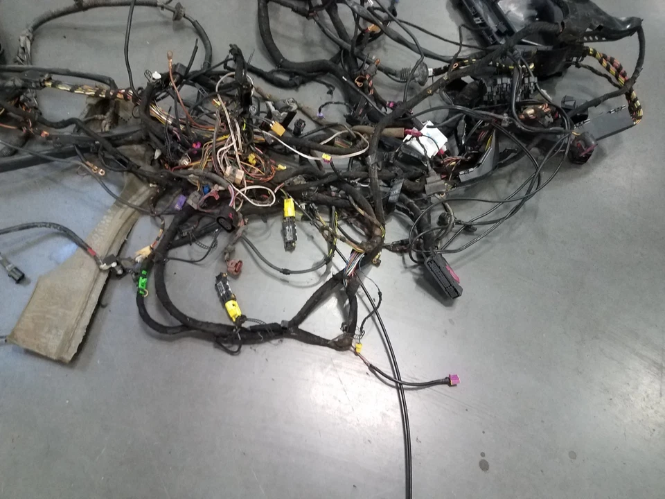 2006 Audi S4 B7 Avant Chassis Wiring Harness #2021 J3 - Image 2 of 4