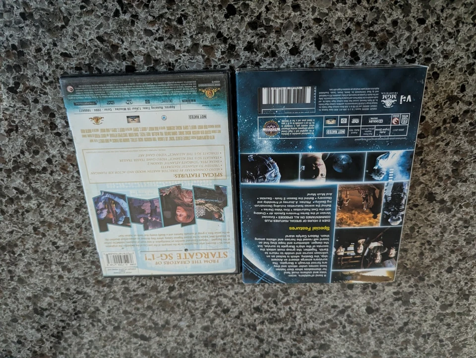 STARGATE SG-1 COMPLETE SERIES + 1 MOVIE + STARGATE ATLANTIS & UNIVERSE DVD SETS - Image 2 of 4