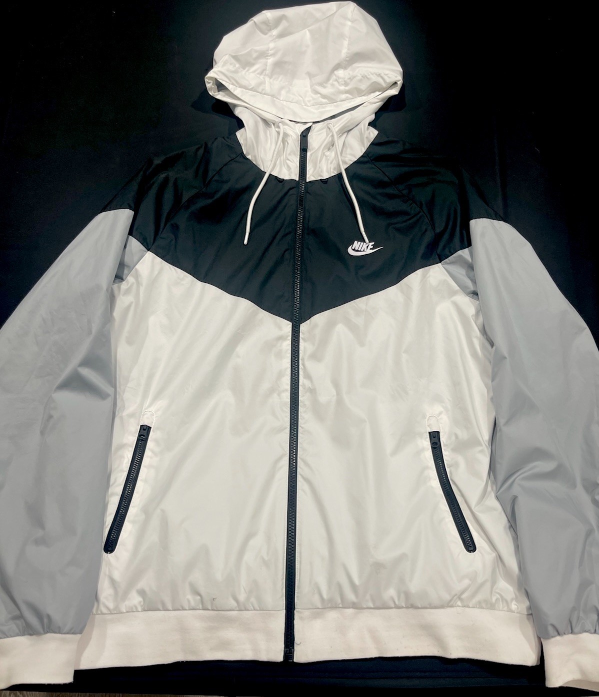 Nike track jacket men large - image 1