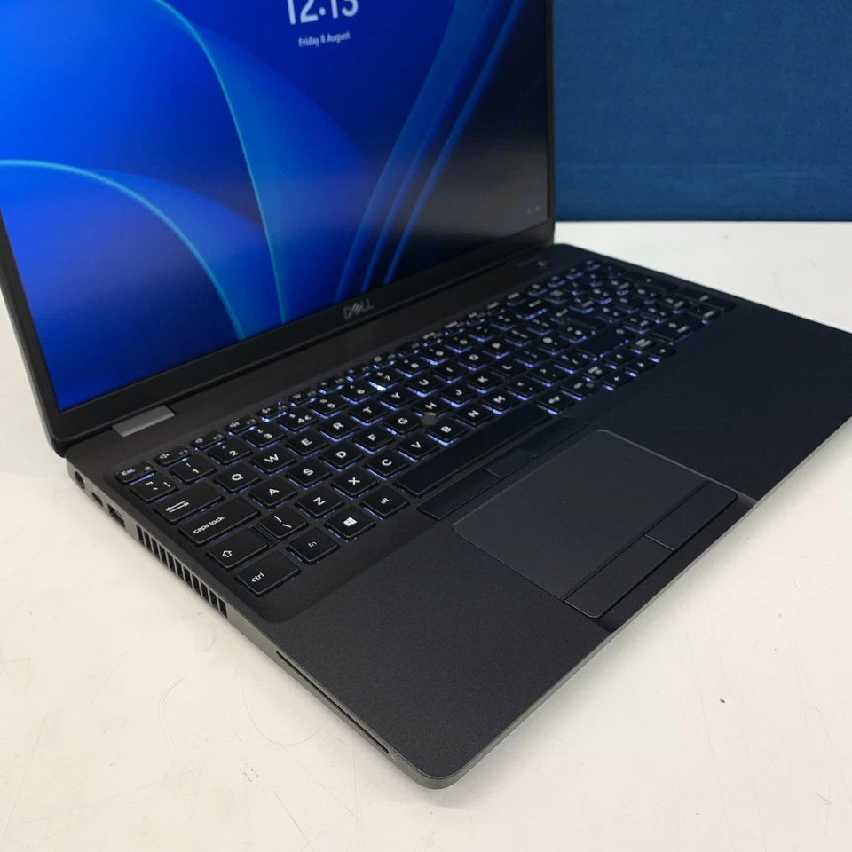 Dell Latitude 5500 , i5-8265U, 16GB RAM, 256GB SSD, Win 11 Pro *B GRADE* - Image 3 of 4