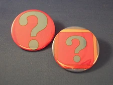 ? QUESTION MARK Lot of 2 BUTTONS pin punk badge pinback STORE RESALE punctuation