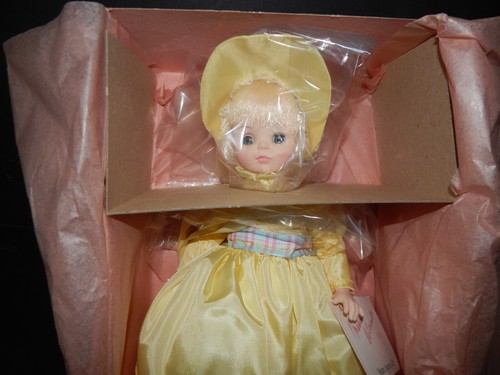 Muñeca MADAME ALEXANDER JEAN INGRES GIRL 13 pulgadas en envoltura original, #1567 rubia - Imagen 2 de 6