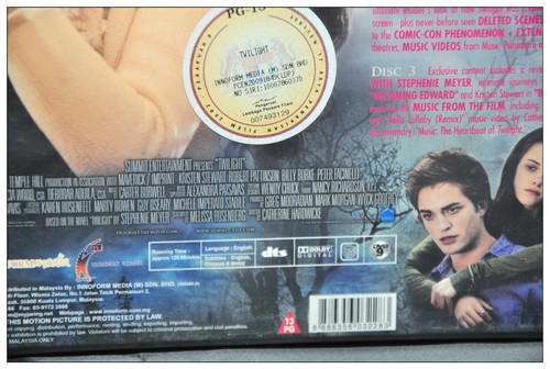 Twilight 3 Disc Special Deluxe Edition DVD9 FREE New Moon movie Illustrated book - Picture 6 of 8