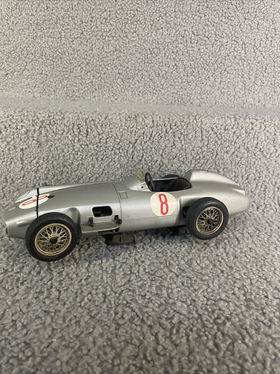 Mercedes Benz RW 196 ミニカー　メルセデス Polistil 1/16 Scale Diecast Mercedes Benz RW 196 Silver | eBay