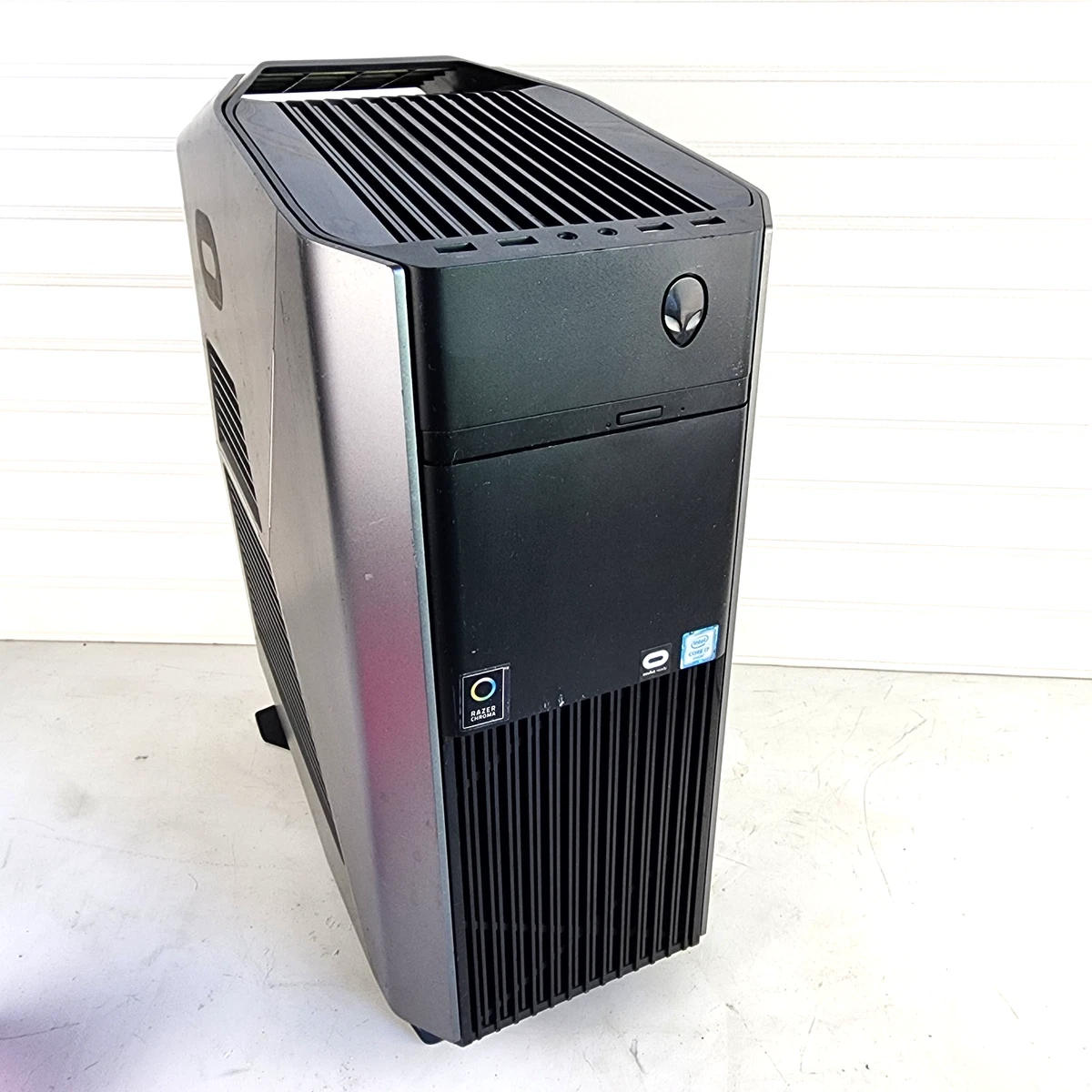 Alienware PCケース（バーツなし）(現状品) Alienware finally ditches proprietary parts with the new Area-51