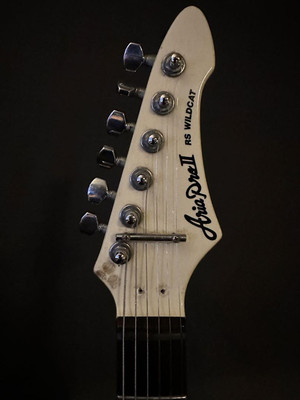 Aria Pro II RS-Hellcat アイボリー Aria Pro II Guitar, RS Wildcat, HH SUPER STRAT, Vintage