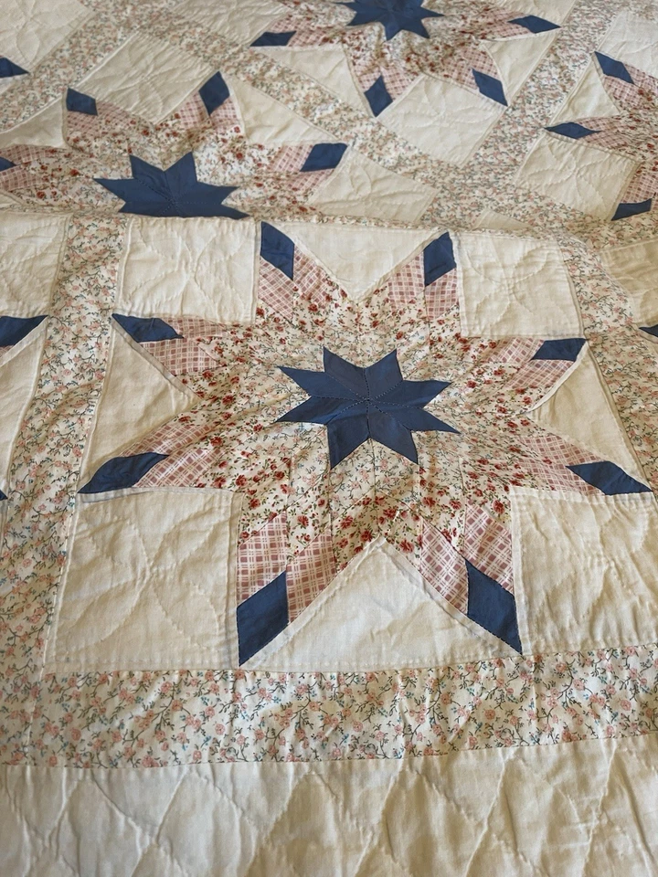 Vintage Nimbus Patchwork Cotton Quilt 258cm Wide 252cm Long - Image 3 of 4