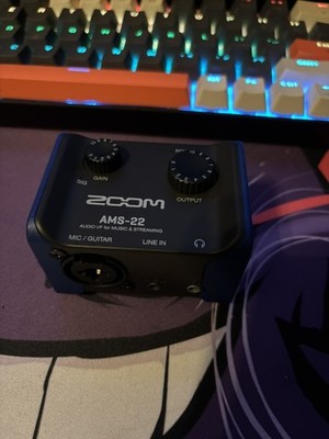 Zoom AMS-22 2x2 USB-C Audio Interface für Musik & Streaming