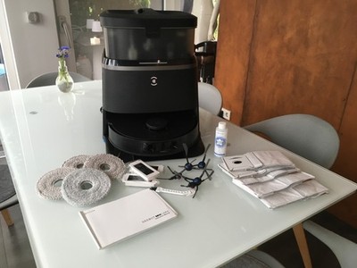 Ecovacs Deebot t30 Omni mit neuem Zubehör kleinere Station für weniger Platz