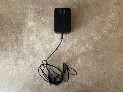 Accessoires Energie - Adaptateur Mural AC/DC 220v 12V 2A Pour Guirlandes Lumineuses Cameras Etc