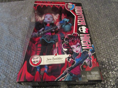 NEW Monster High Jane Boolittle with Sloth Doll MH First Wave