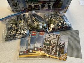 LEGO 10243 Parisian Restaurant Complete w/ Minifigs 16+ 2469 Pieces