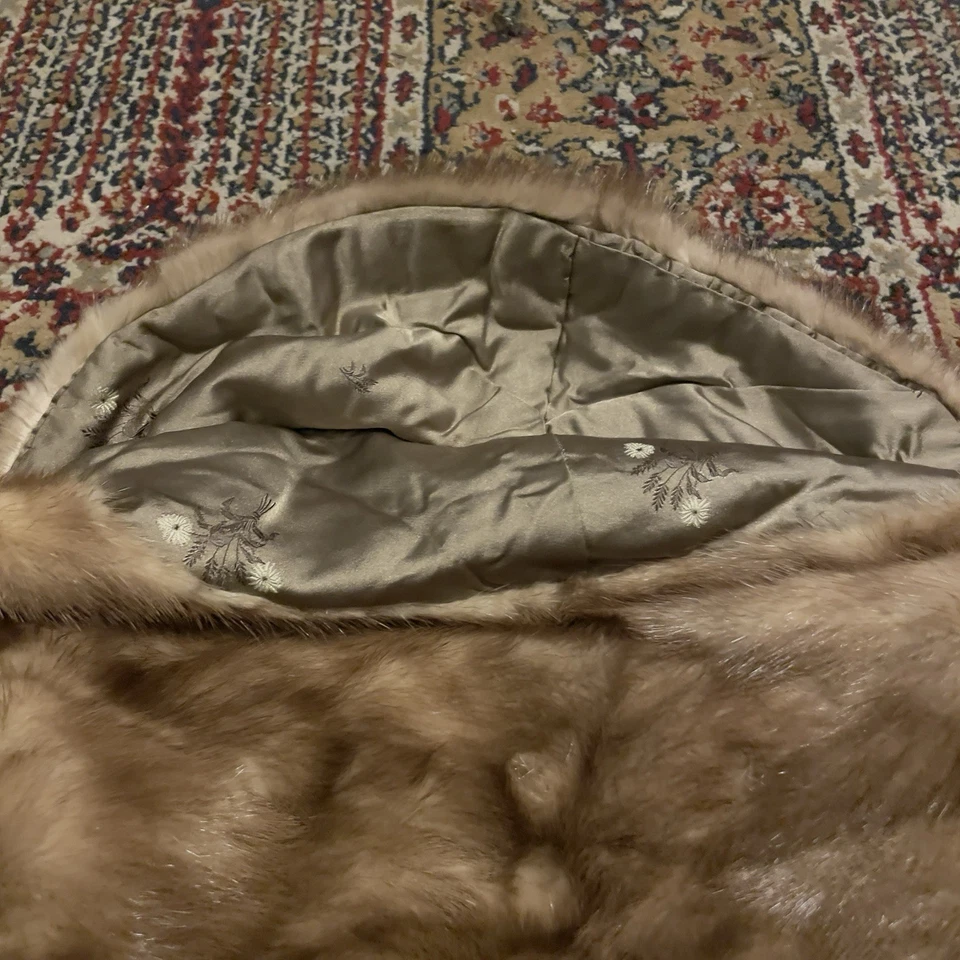 True VTG 60s MaF Light Brown Striped Genuine Mink Fur Stole Shawl Wrap Cape USA - Image 4 of 4