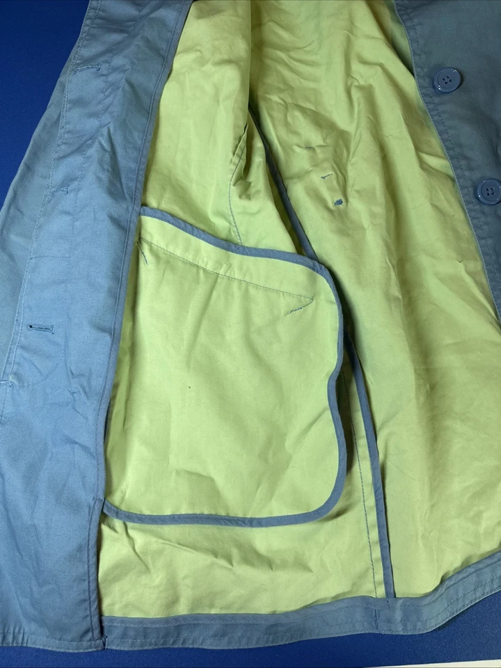 Легкая куртка с поясом Gap - Женский размер M - синий с лаймовой подкладкой - Изображение 3 из 4