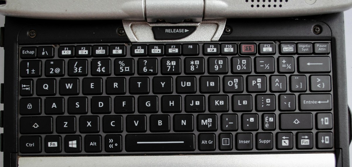 Panasonic Toughbook CF-19 MK7 i5-3340M 8GB 500GB FRENCH