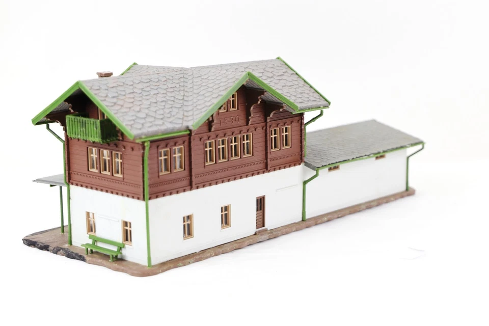 Pola Ho edifici/stazioni 44)3 - Immagine 2 di 2