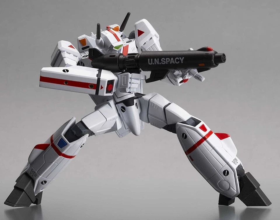 Revoltech Yamaguchi No.34 TV version Super Valkyrie VF-1J - Image 4 of 4