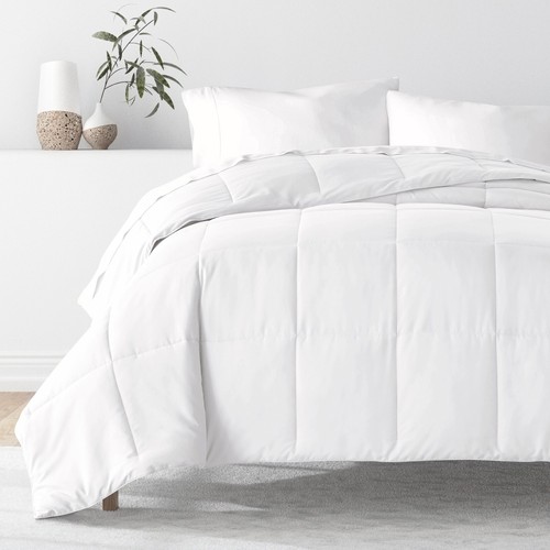 Cozy All Season Comforter by Kaycie Gray - Picture 3 of 13