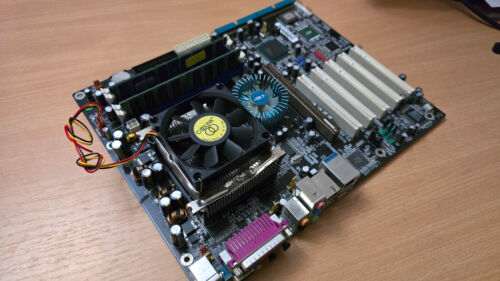 ABIT IC7 con CPU Intel Pentium 4 3GHz y 1GB RAM - Prueba OK - Imagen 2 de 23