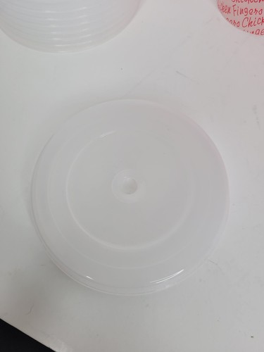Raising Cane’s Chicken Fingers Cups Set Of 8 With Lids & Straws Red Writing - Picture 13 of 17
