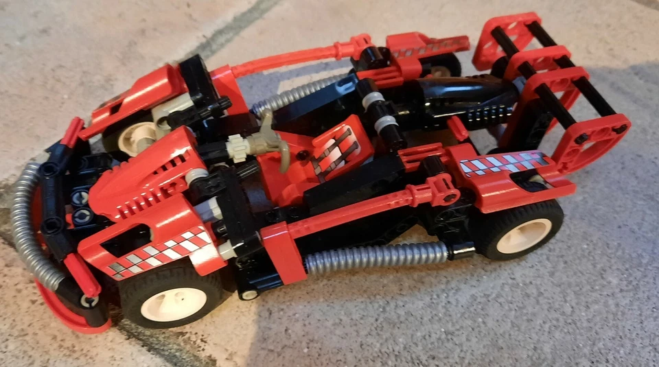 LEGO Technic 8242 Slammer Turbo, foto 4 di 5
