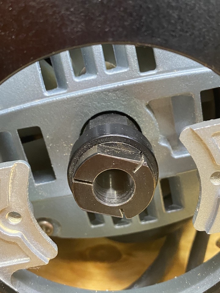 HITACHI TR-12 Plunge Router, 1/2