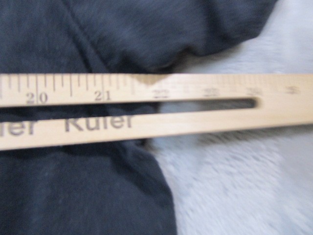 Under Armour HeatGear UConn Huskies T Shirt Mens L Black NCAA thumbnail 5