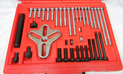 SNAP-ON BOLT GRIP PULLER SET #CJ2001P ''COMPLETE IN A RED HARD CASE''