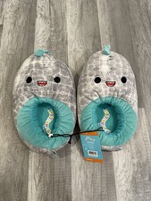BRAND NEW SQUISHMALLOWS SIZE 4/5 UNISEX KIDS SLIPPERS