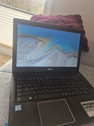 Acer Aspire E15 Mit Touchscreen und SSD - Bild 3 von 6