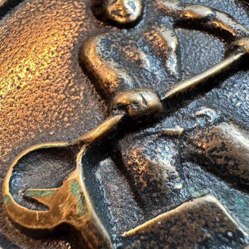 Vintage Techether Guild Foundry Worker Belt Buckle Metal Pouring Bronze 2.5" - Picture 3 of 6