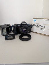 Minolta Maxxum 7000 35mm Film Camera Kit w/ 50mm f1.7 Lens  2800AF Flash  Bag