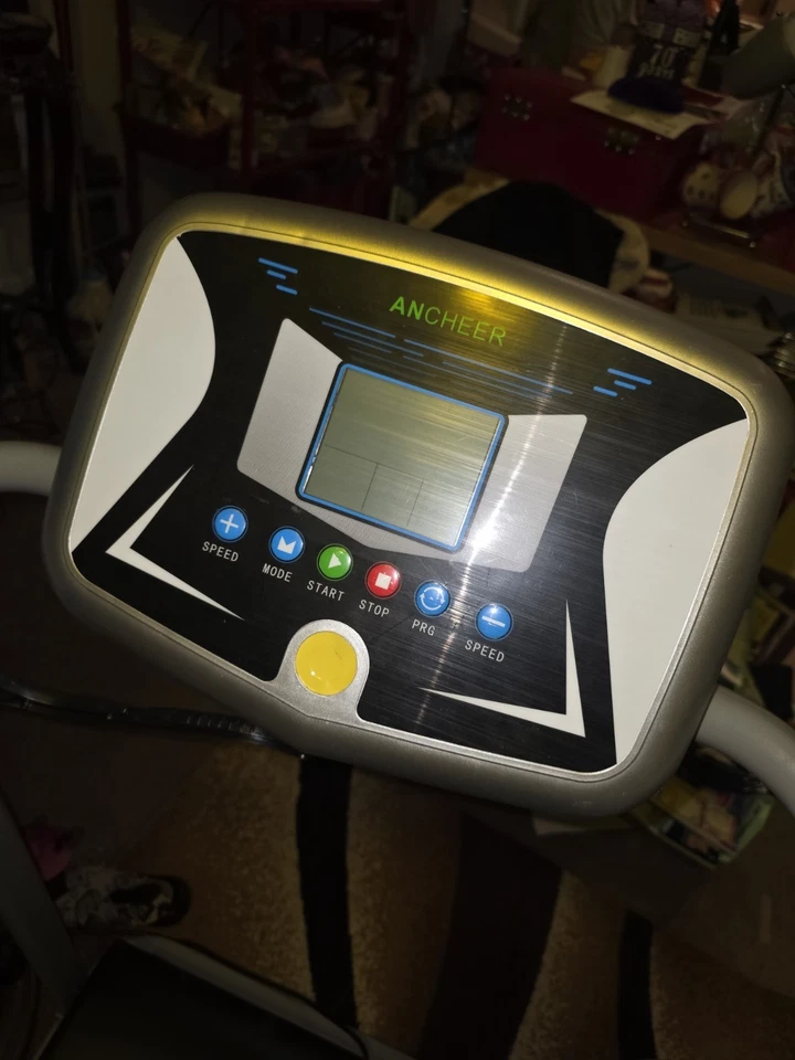 Treadmill - Image 3 of 3