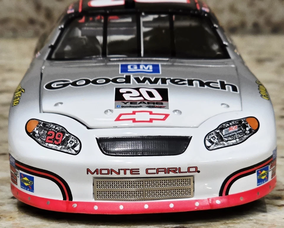 Kevin Harvick GM Goodwrench Daytona Special 2005 #29 acción diecast 1:24 (ARC) Foto 2 de 4