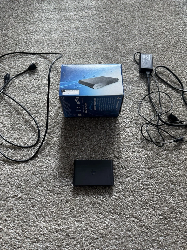 Sony PlayStation TV PS Vita - Tarjeta de memoria de 64 GB, HDMI, cables de alimentación, folletos en caja original Foto 2 de 4