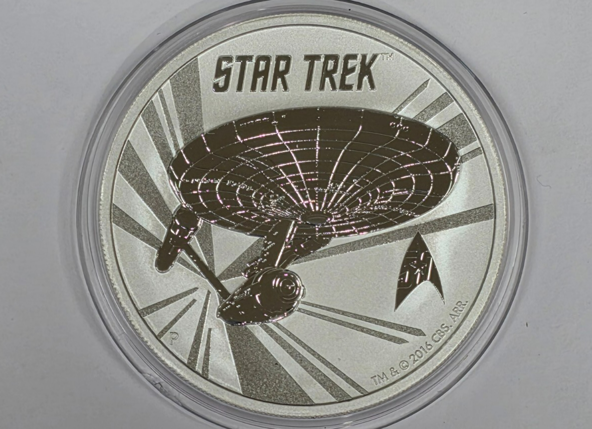 2016 Tuvalu Star Trek 1 oz .999 Fine Silver $1 Coin USS Enterprise