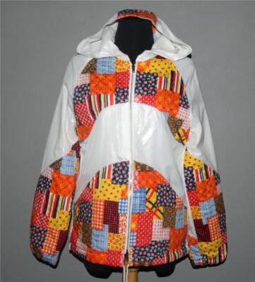 VTG Unique Shiny White Quilted Calico Panels Hooded Jacket S / M Unworn Japan