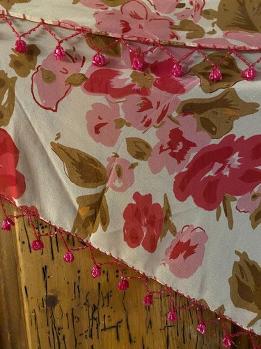 Banjara, beautiful beaded, pink fuchsia roses, green leaves, neck wrap shawl - Picture 3 of 5