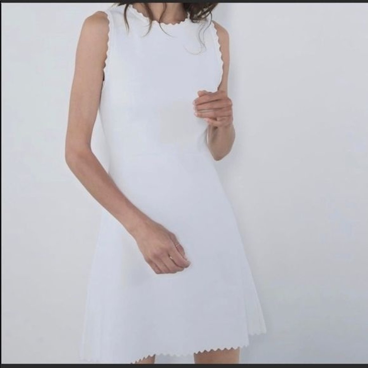 zara scalloped knit dress NWOT Zara Scalloped Trim Knit Dress - Small