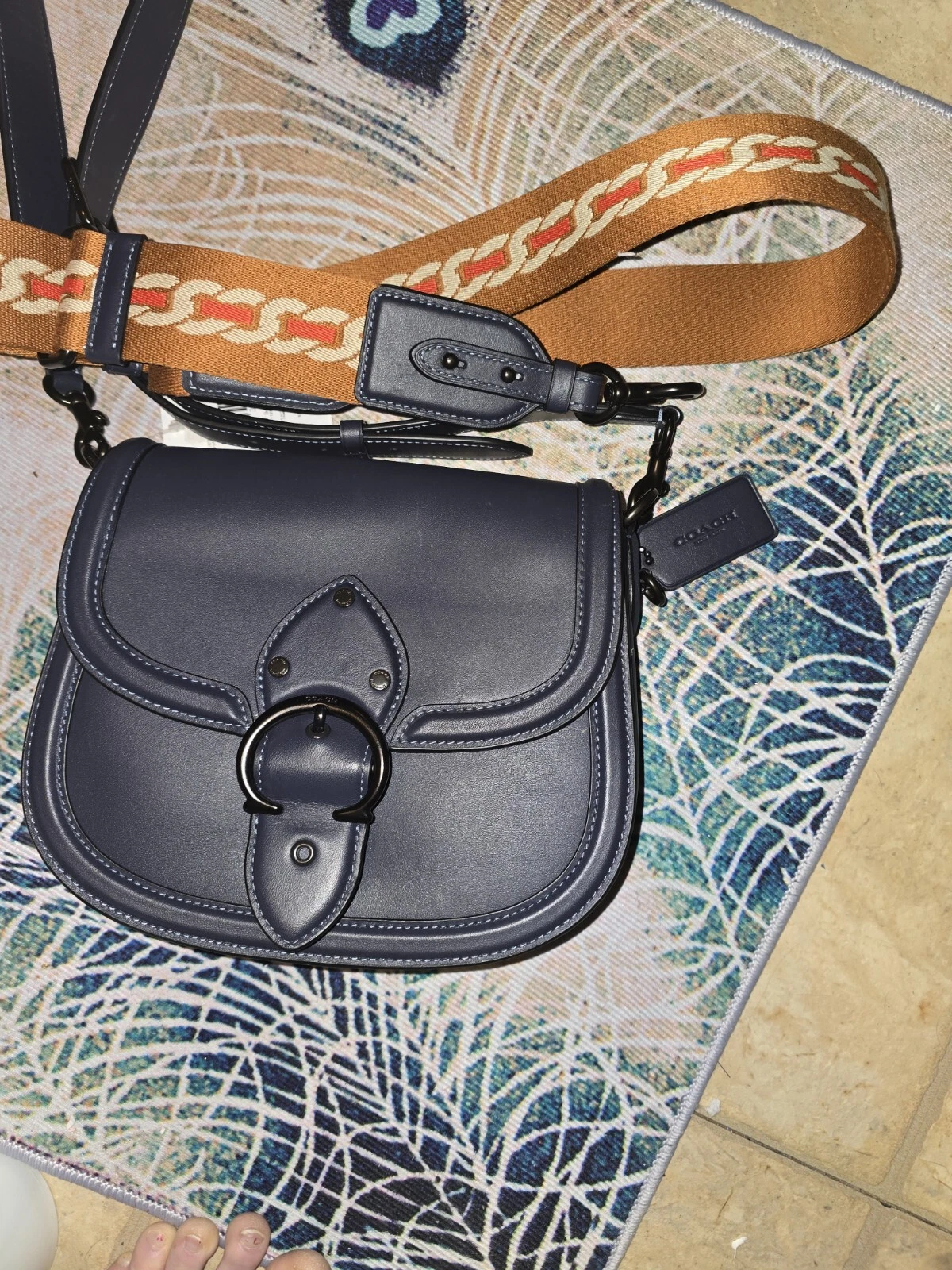 Borsa a tracolla Coach Beat Saddle Midnight Navy in pelle conciata a guanto C3738 nuova con etichette 2 cinturini