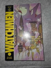 Watchmen by Alan Moore (Paperback)