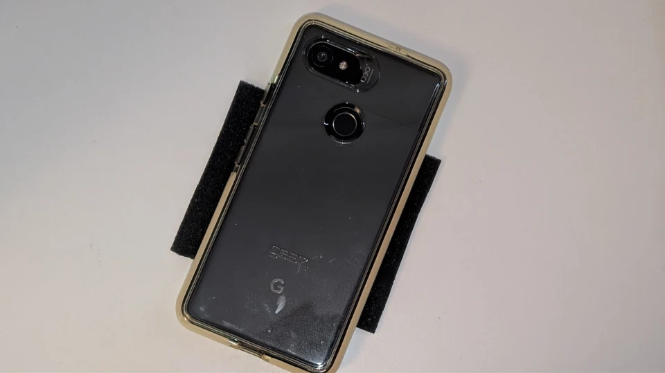 Google Pixel 2 XL - 64GB - Just Black (Unlocked) Smartphone - Image 2 of 4