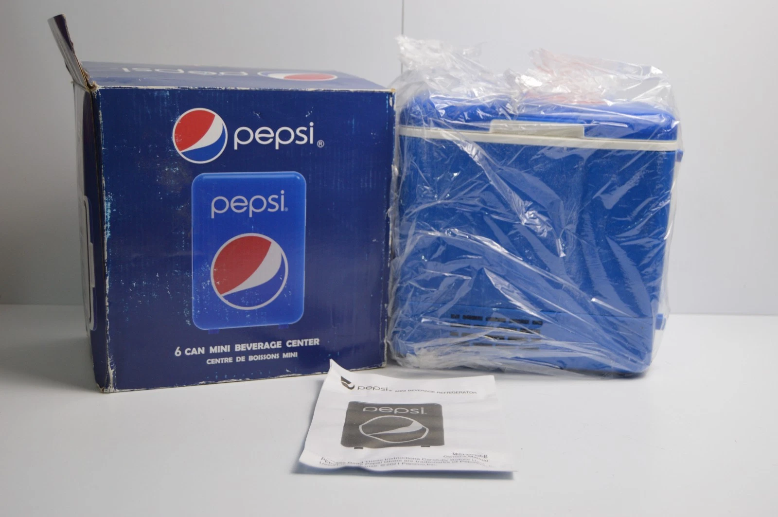 Pepsi 6 Can Mini Beverage Cooler Plug In Car Adapter NIB NEW Portable Travel
Opens in a new window o