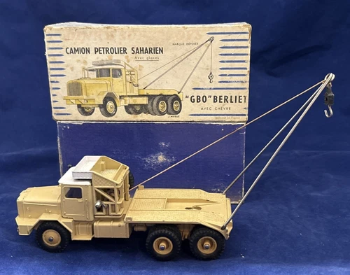 Vintage Dinky Supertoys Berliet GBO Camion Petrolier Saharien