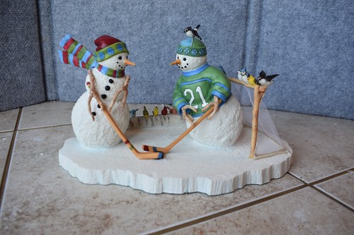 Lenox Friendly Face Off Lynn Bywaters SCHNEEMANN HOCKEY Skulptur KOSTENLOSER VERSAND - Bild 2 von 8