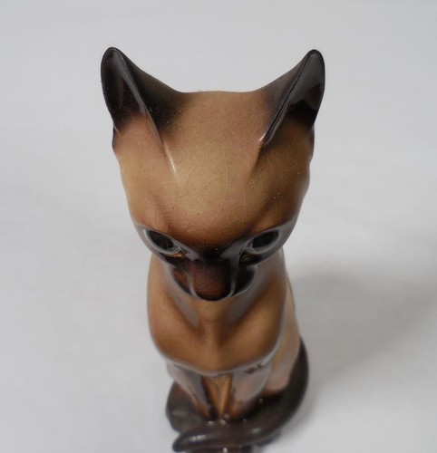 Estatuilla de gato siamés sentado de cerámica Hagen-Renaker con etiqueta, 7-1/4" de alto - Imagen 8 de 10
