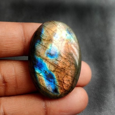 Natürlicher Multi Blue Flash Labradorit Cabochon ovale Form Edelstein 61 kt L...